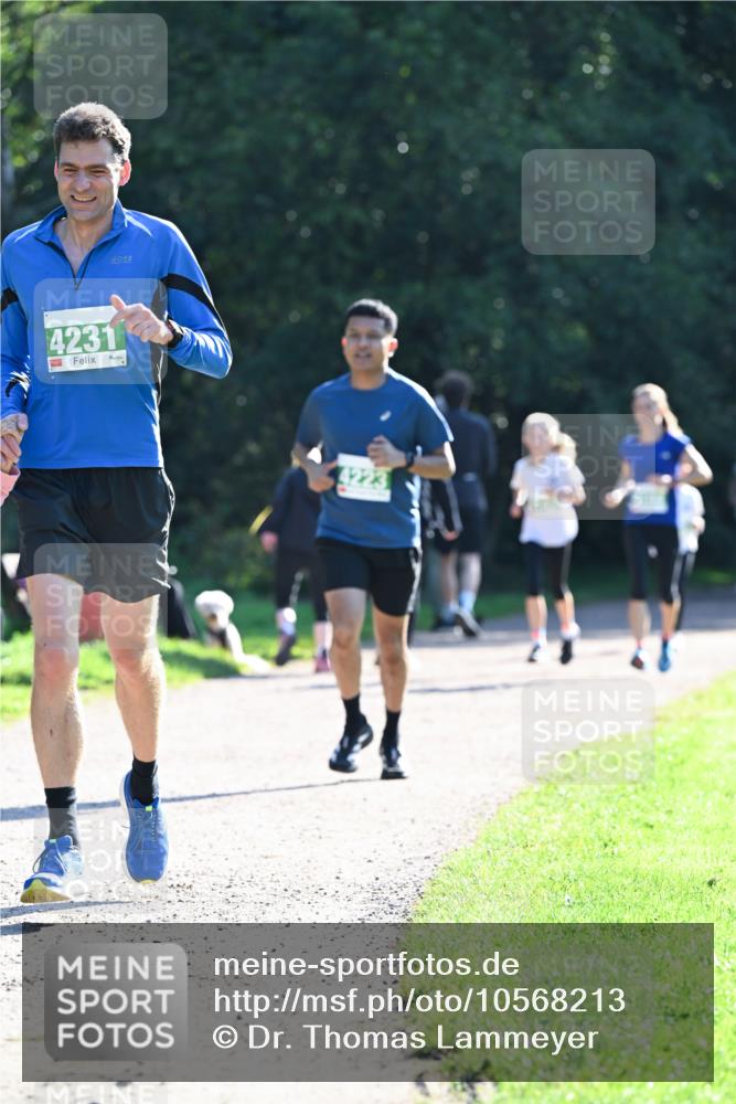 27.09.2026 - 35. Volkslauf durch das schöne Alstertal Dr. Thomas Lammeyer http://msf.ph/oto/10568213 27.09.2026 10:51:20 Laufen 4231, 223 meine-sportfotos.de