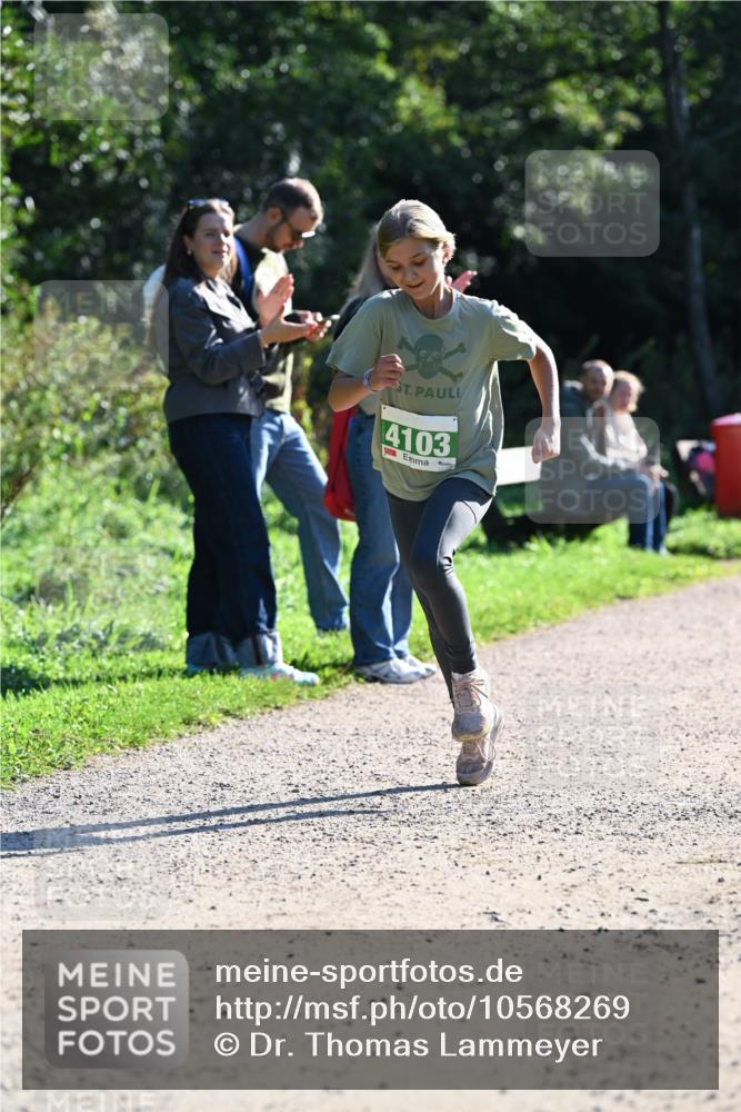 27.09.2026 - 35. Volkslauf durch das schöne Alstertal Dr. Thomas Lammeyer http://msf.ph/oto/10568269 27.09.2026 10:51:31 Laufen 4103 meine-sportfotos.de