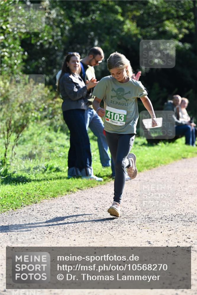 27.09.2026 - 35. Volkslauf durch das schöne Alstertal Dr. Thomas Lammeyer http://msf.ph/oto/10568270 27.09.2026 10:51:31 Laufen 4103 meine-sportfotos.de