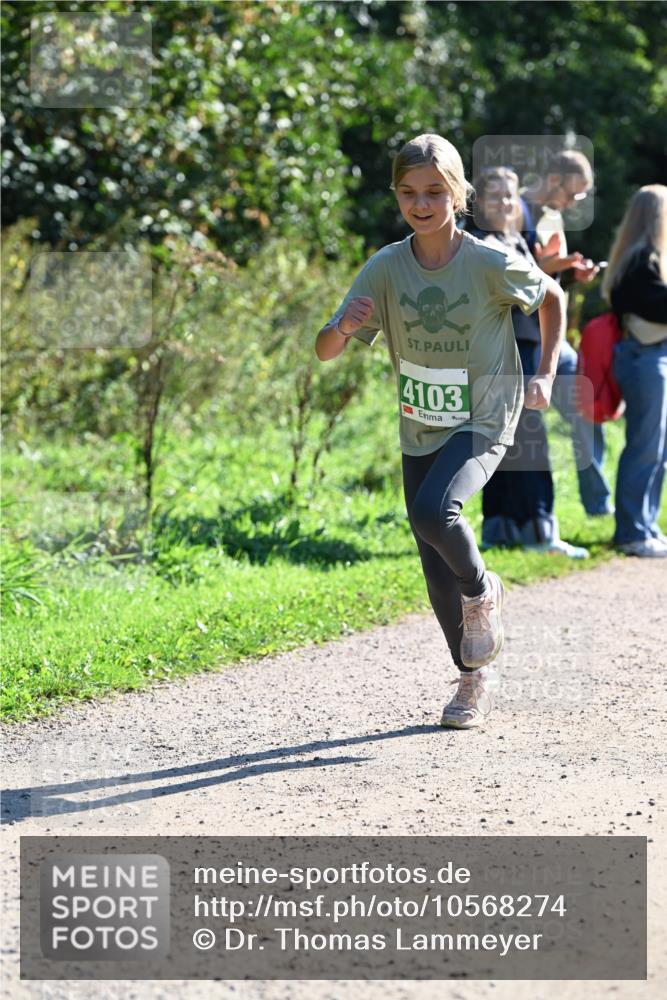 27.09.2026 - 35. Volkslauf durch das schöne Alstertal Dr. Thomas Lammeyer http://msf.ph/oto/10568274 27.09.2026 10:51:32 Laufen 4103 meine-sportfotos.de