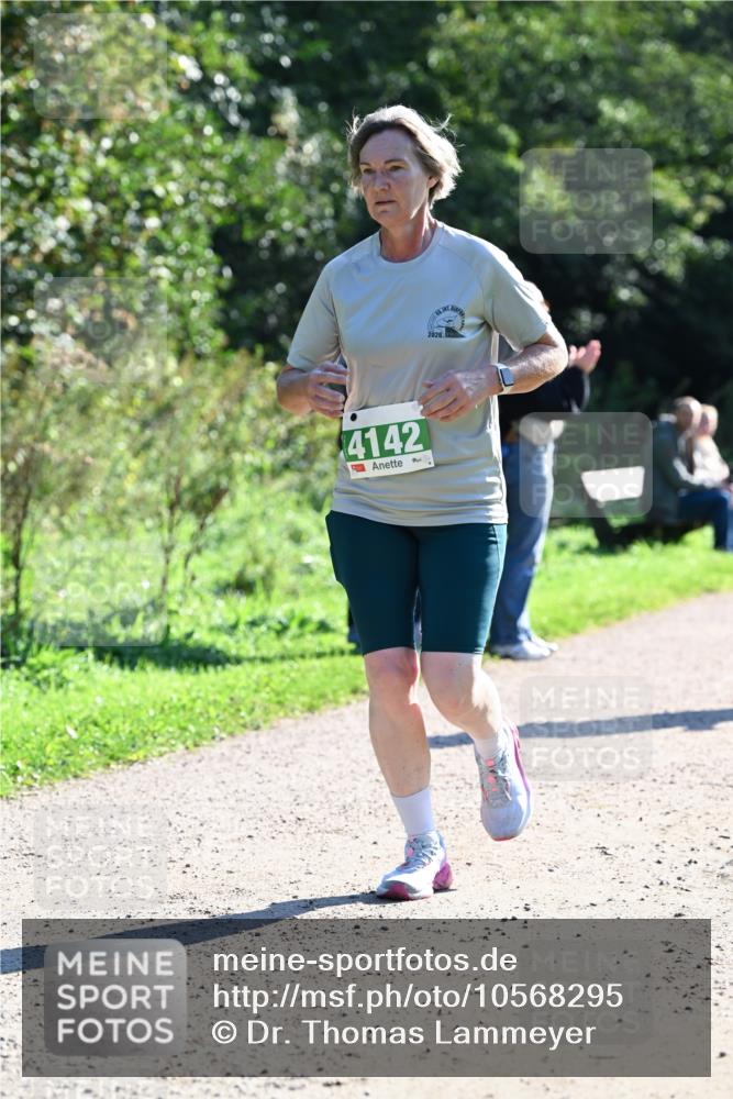 27.09.2026 - 35. Volkslauf durch das schöne Alstertal Dr. Thomas Lammeyer http://msf.ph/oto/10568295 27.09.2026 10:51:36 Laufen 4142, 3, 2026 meine-sportfotos.de