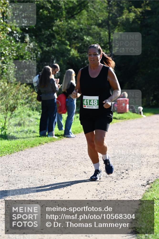 27.09.2026 - 35. Volkslauf durch das schöne Alstertal Dr. Thomas Lammeyer http://msf.ph/oto/10568304 27.09.2026 10:51:38 Laufen 4148 meine-sportfotos.de