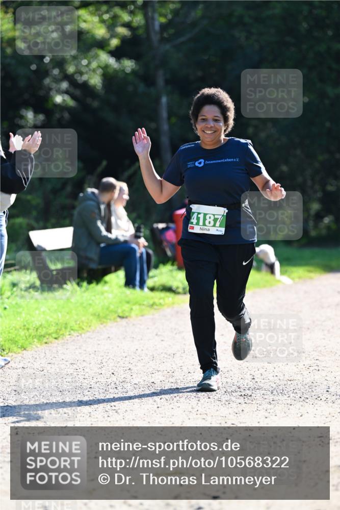 27.09.2026 - 35. Volkslauf durch das schöne Alstertal Dr. Thomas Lammeyer http://msf.ph/oto/10568322 27.09.2026 10:51:47 Laufen 4187 meine-sportfotos.de
