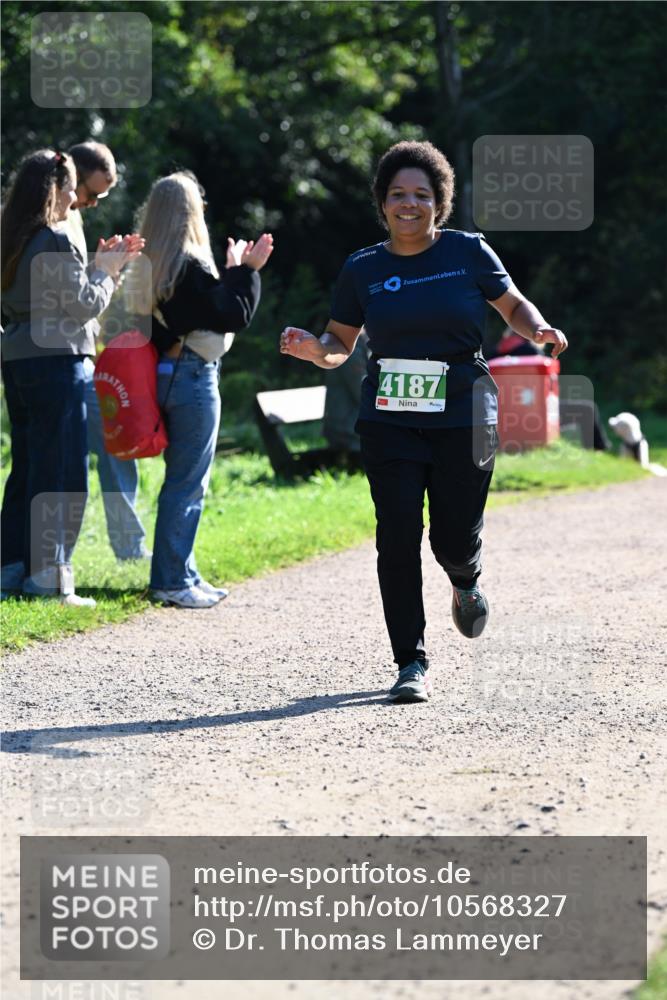27.09.2026 - 35. Volkslauf durch das schöne Alstertal Dr. Thomas Lammeyer http://msf.ph/oto/10568327 27.09.2026 10:51:47 Laufen 4187 meine-sportfotos.de