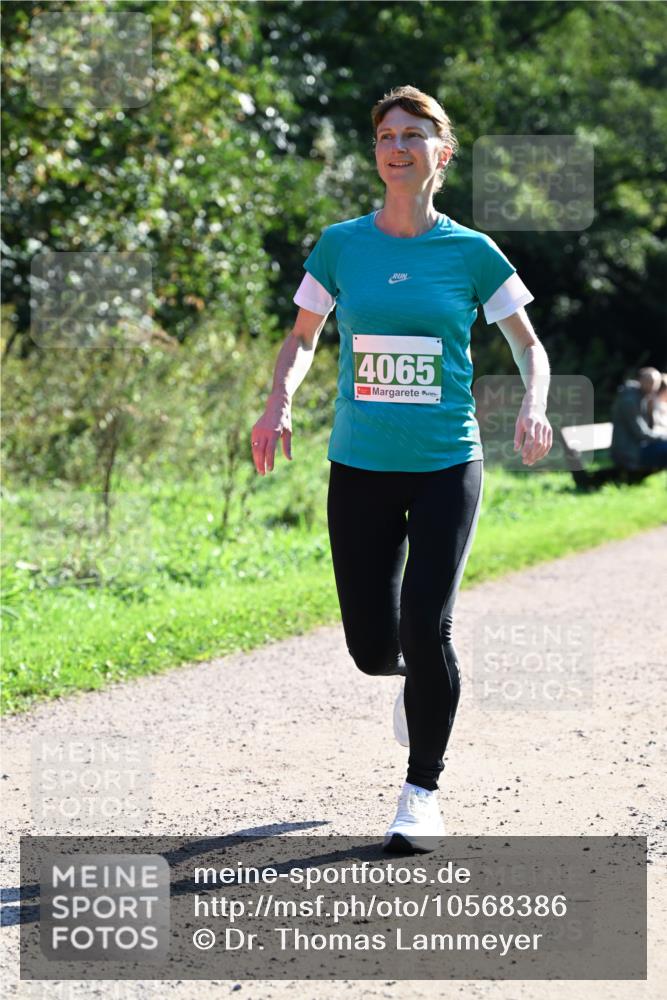27.09.2026 - 35. Volkslauf durch das schöne Alstertal Dr. Thomas Lammeyer http://msf.ph/oto/10568386 27.09.2026 10:52:22 Laufen 4065 meine-sportfotos.de
