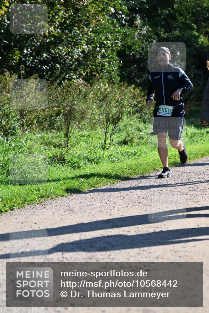 27.09.2026 - 35. Volkslauf durch das schöne Alstertal Dr. Thomas Lammeyer http://msf.ph/oto/10568442 27.09.2026 10:52:49 Laufen 4030 meine-sportfotos.de