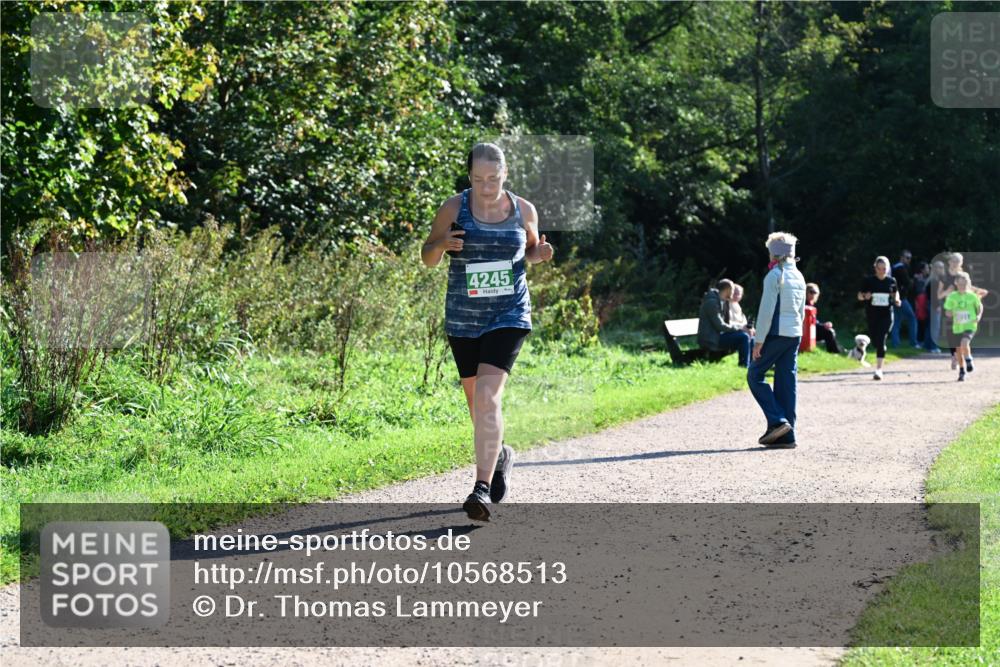 27.09.2026 - 35. Volkslauf durch das schöne Alstertal Dr. Thomas Lammeyer http://msf.ph/oto/10568513 27.09.2026 10:53:16 Laufen 4245 meine-sportfotos.de