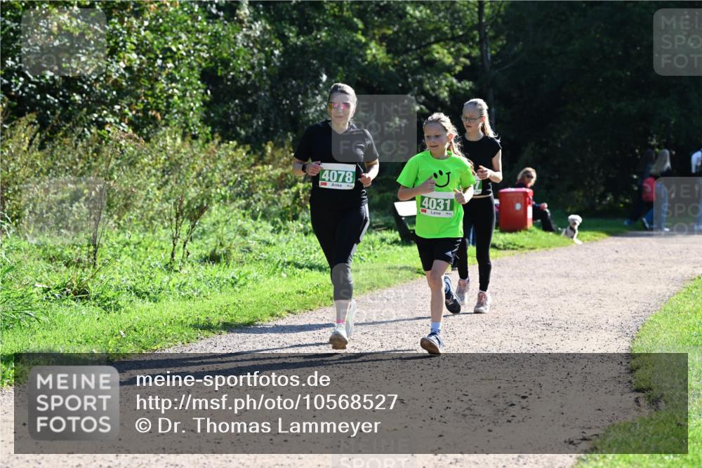 27.09.2026 - 35. Volkslauf durch das schöne Alstertal Dr. Thomas Lammeyer http://msf.ph/oto/10568527 27.09.2026 10:53:20 Laufen 4078, 4031 meine-sportfotos.de