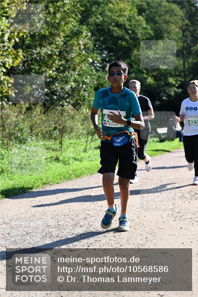 27.09.2026 - 35. Volkslauf durch das schöne Alstertal Dr. Thomas Lammeyer http://msf.ph/oto/10568586 27.09.2026 10:53:50 Laufen 000, 423 meine-sportfotos.de