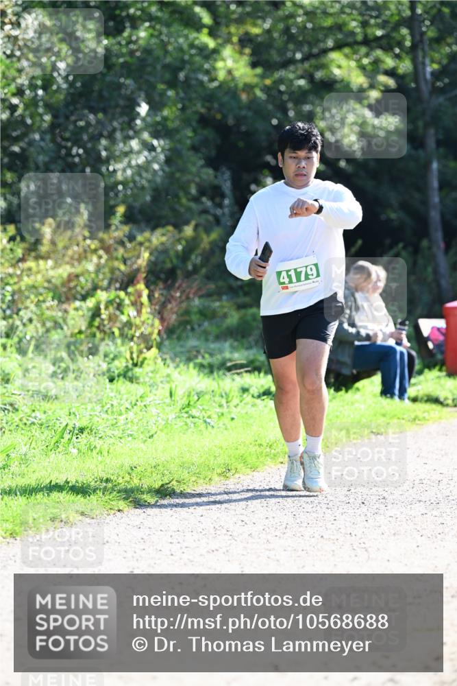 27.09.2026 - 35. Volkslauf durch das schöne Alstertal Dr. Thomas Lammeyer http://msf.ph/oto/10568688 27.09.2026 10:54:24 Laufen 4179 meine-sportfotos.de