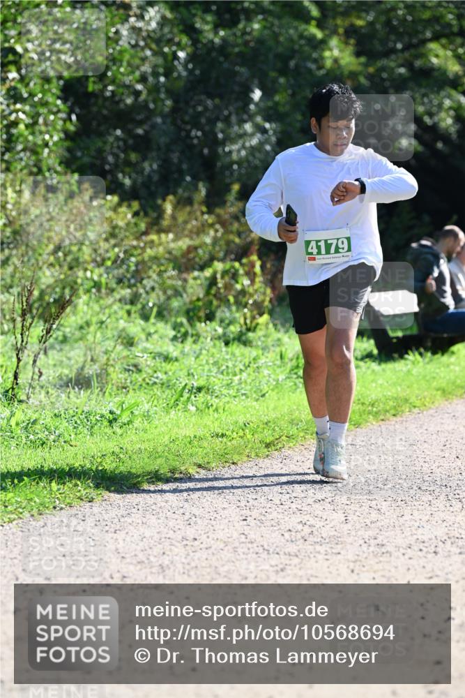 27.09.2026 - 35. Volkslauf durch das schöne Alstertal Dr. Thomas Lammeyer http://msf.ph/oto/10568694 27.09.2026 10:54:25 Laufen 4179 meine-sportfotos.de
