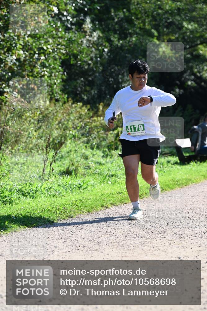 27.09.2026 - 35. Volkslauf durch das schöne Alstertal Dr. Thomas Lammeyer http://msf.ph/oto/10568698 27.09.2026 10:54:25 Laufen 4179 meine-sportfotos.de