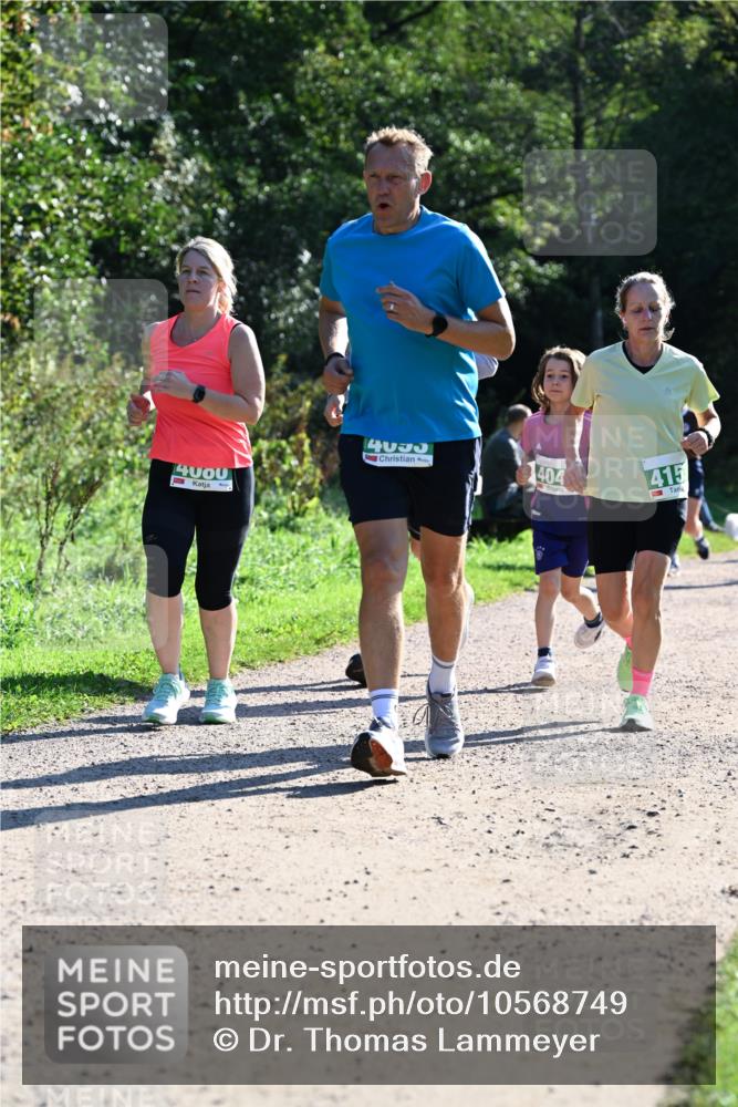 27.09.2026 - 35. Volkslauf durch das schöne Alstertal Dr. Thomas Lammeyer http://msf.ph/oto/10568749 27.09.2026 10:54:34 Laufen 4000, 4630, 404, 415 meine-sportfotos.de