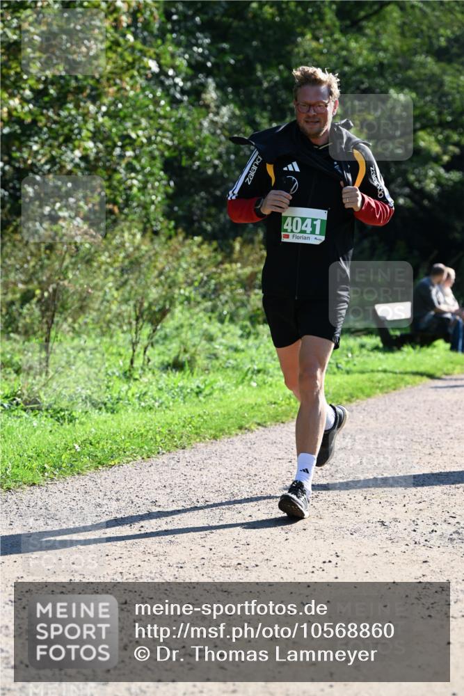 27.09.2026 - 35. Volkslauf durch das schöne Alstertal Dr. Thomas Lammeyer http://msf.ph/oto/10568860 27.09.2026 10:55:05 Laufen 4041 meine-sportfotos.de