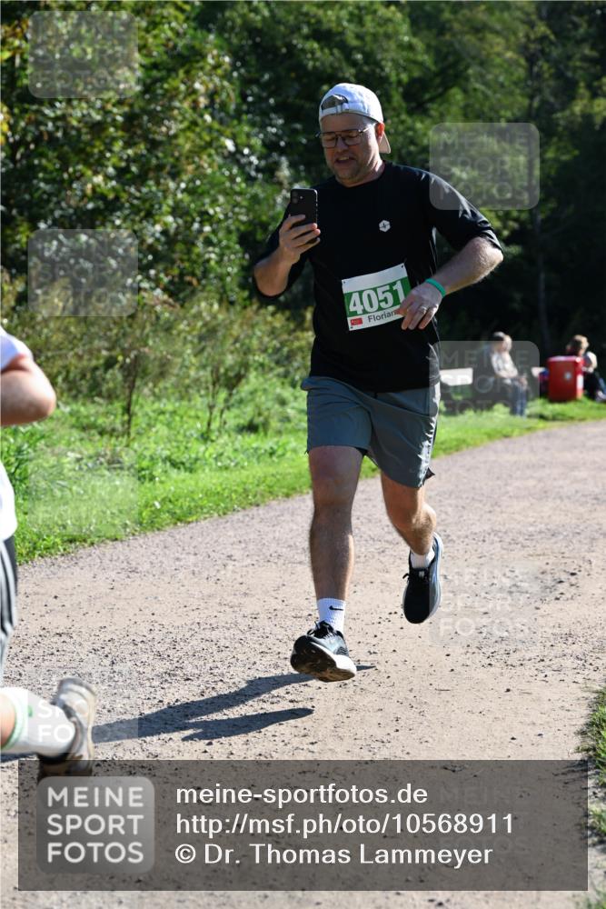 27.09.2026 - 35. Volkslauf durch das schöne Alstertal Dr. Thomas Lammeyer http://msf.ph/oto/10568911 27.09.2026 10:55:12 Laufen 4051 meine-sportfotos.de