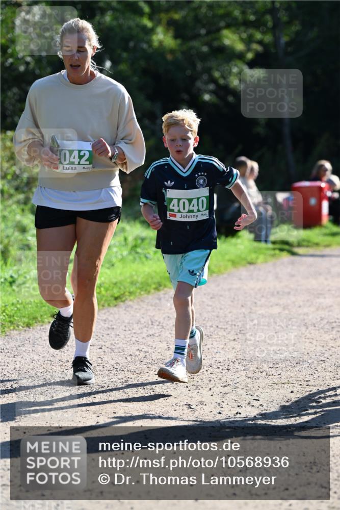 27.09.2026 - 35. Volkslauf durch das schöne Alstertal Dr. Thomas Lammeyer http://msf.ph/oto/10568936 27.09.2026 10:55:21 Laufen 042, 4040 meine-sportfotos.de