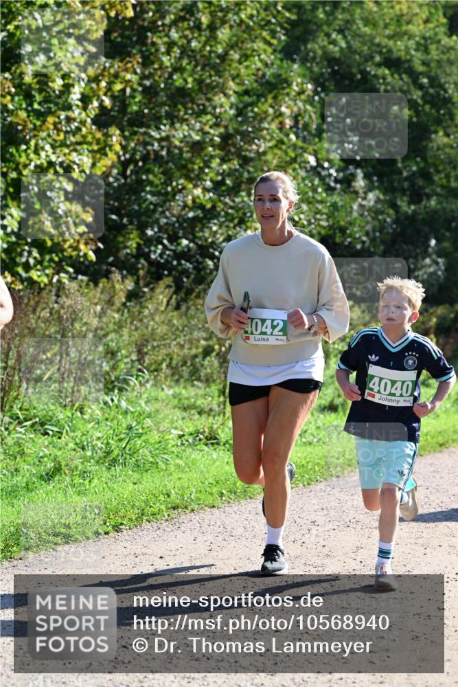 27.09.2026 - 35. Volkslauf durch das schöne Alstertal Dr. Thomas Lammeyer http://msf.ph/oto/10568940 27.09.2026 10:55:21 Laufen 4042, 4040 meine-sportfotos.de
