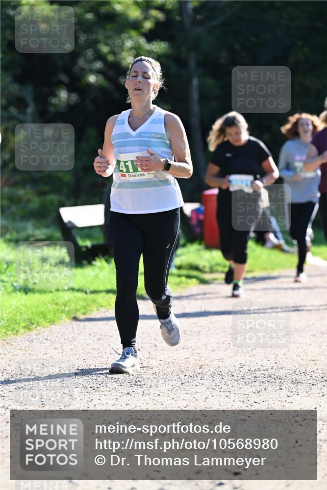 27.09.2026 - 35. Volkslauf durch das schöne Alstertal Dr. Thomas Lammeyer http://msf.ph/oto/10568980 27.09.2026 10:55:28 Laufen 41 meine-sportfotos.de