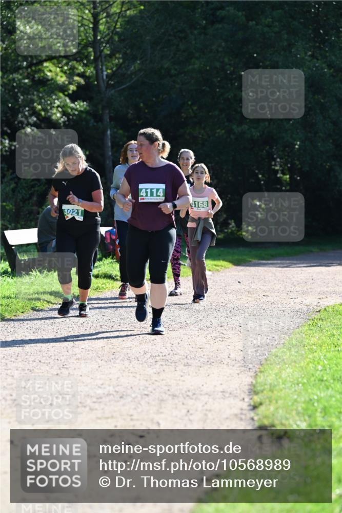 27.09.2026 - 35. Volkslauf durch das schöne Alstertal Dr. Thomas Lammeyer http://msf.ph/oto/10568989 27.09.2026 10:55:29 Laufen 4021, 4114, 4168 meine-sportfotos.de