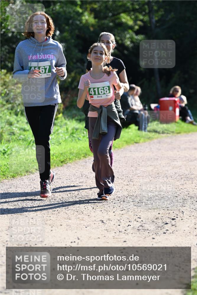 27.09.2026 - 35. Volkslauf durch das schöne Alstertal Dr. Thomas Lammeyer http://msf.ph/oto/10569021 27.09.2026 10:55:33 Laufen 67, 4168 meine-sportfotos.de