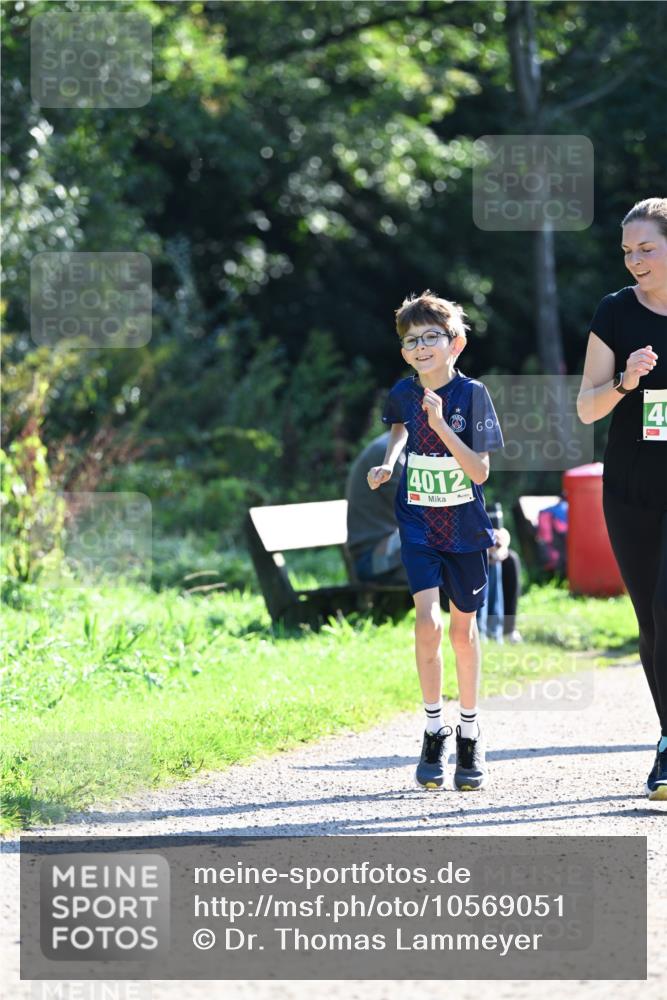 27.09.2026 - 35. Volkslauf durch das schöne Alstertal Dr. Thomas Lammeyer http://msf.ph/oto/10569051 27.09.2026 10:56:03 Laufen 4012, 4 meine-sportfotos.de