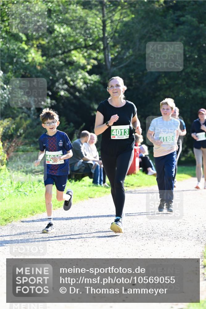 27.09.2026 - 35. Volkslauf durch das schöne Alstertal Dr. Thomas Lammeyer http://msf.ph/oto/10569055 27.09.2026 10:56:04 Laufen 4013, 4108 meine-sportfotos.de