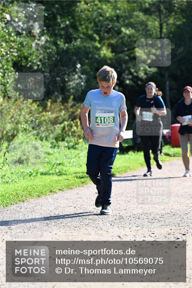27.09.2026 - 35. Volkslauf durch das schöne Alstertal Dr. Thomas Lammeyer http://msf.ph/oto/10569075 27.09.2026 10:56:07 Laufen 4108, 1062 meine-sportfotos.de