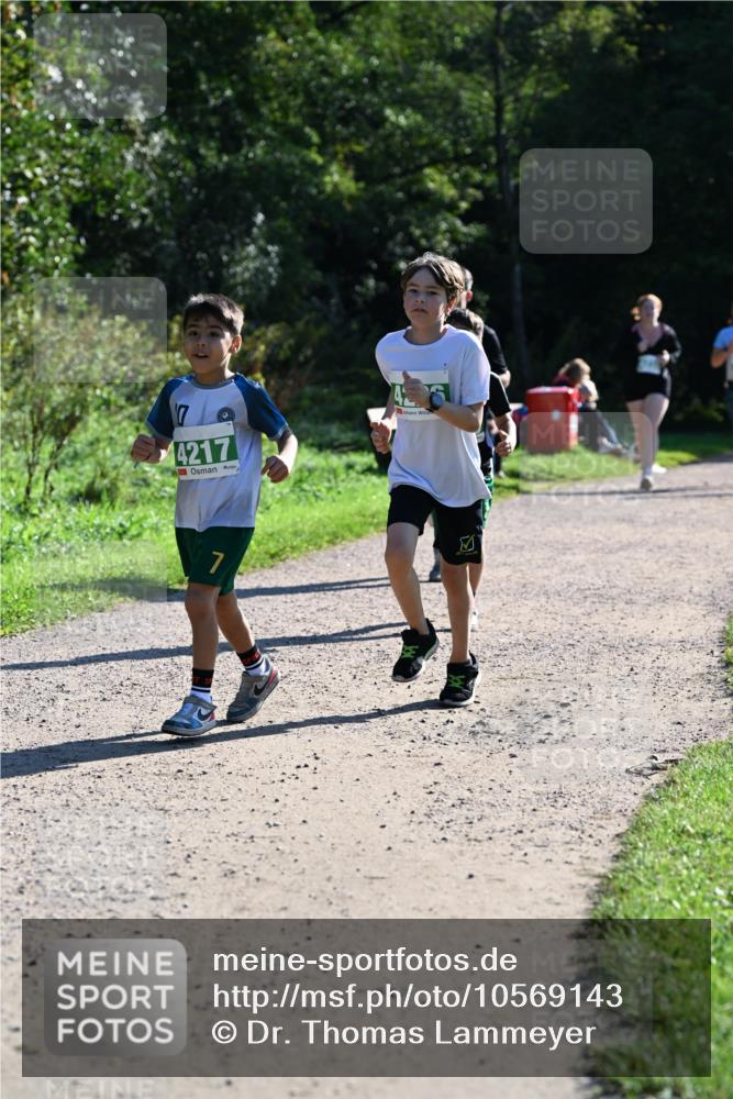 27.09.2026 - 35. Volkslauf durch das schöne Alstertal Dr. Thomas Lammeyer http://msf.ph/oto/10569143 27.09.2026 10:56:18 Laufen 7, 4217 meine-sportfotos.de
