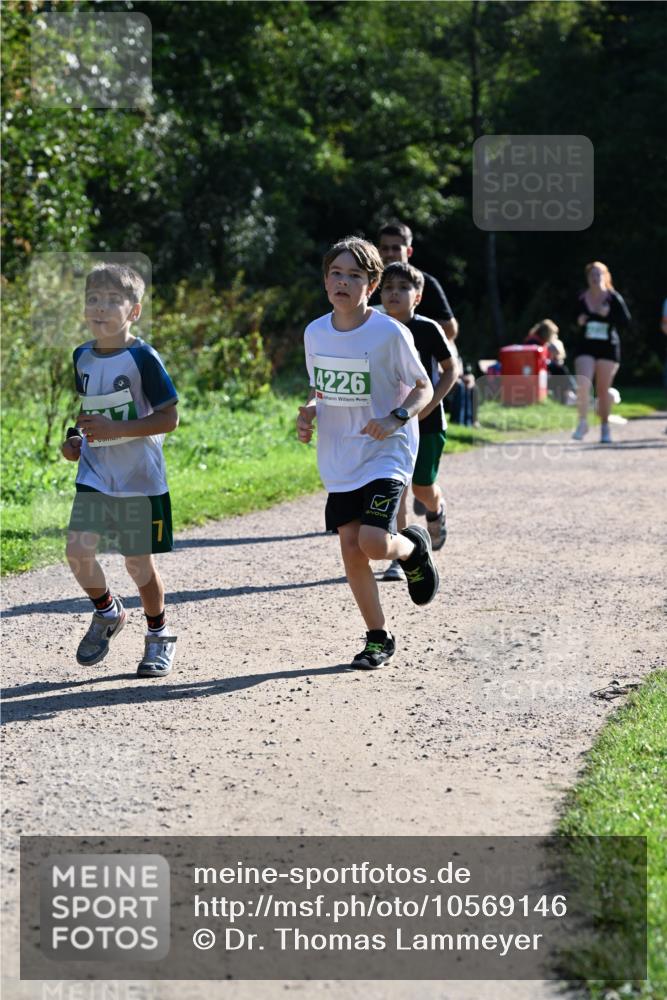 27.09.2026 - 35. Volkslauf durch das schöne Alstertal Dr. Thomas Lammeyer http://msf.ph/oto/10569146 27.09.2026 10:56:18 Laufen 1, 4226 meine-sportfotos.de