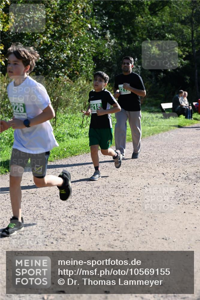 27.09.2026 - 35. Volkslauf durch das schöne Alstertal Dr. Thomas Lammeyer http://msf.ph/oto/10569155 27.09.2026 10:56:19 Laufen 226, 218 meine-sportfotos.de