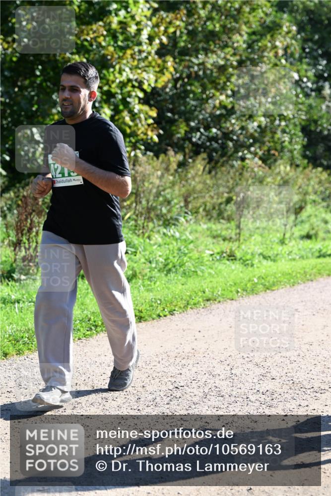 27.09.2026 - 35. Volkslauf durch das schöne Alstertal Dr. Thomas Lammeyer http://msf.ph/oto/10569163 27.09.2026 10:56:21 Laufen 421 meine-sportfotos.de