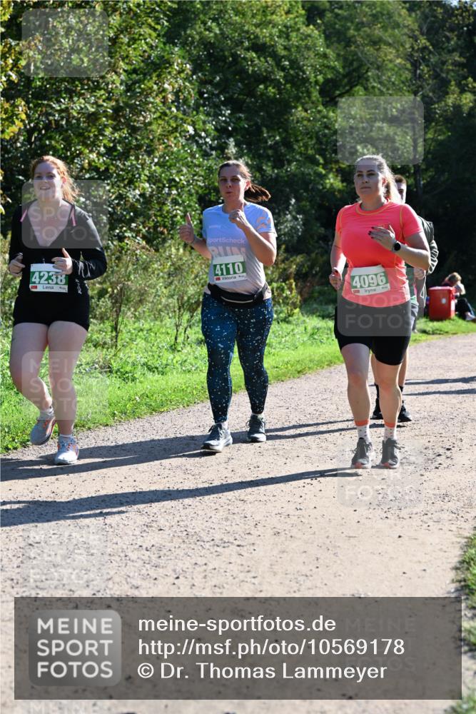 27.09.2026 - 35. Volkslauf durch das schöne Alstertal Dr. Thomas Lammeyer http://msf.ph/oto/10569178 27.09.2026 10:56:25 Laufen 4238, 4110, 4096 meine-sportfotos.de