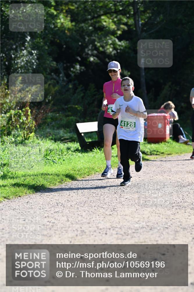 27.09.2026 - 35. Volkslauf durch das schöne Alstertal Dr. Thomas Lammeyer http://msf.ph/oto/10569196 27.09.2026 10:56:30 Laufen 4128 meine-sportfotos.de