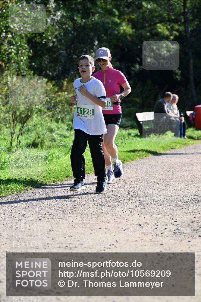 27.09.2026 - 35. Volkslauf durch das schöne Alstertal Dr. Thomas Lammeyer http://msf.ph/oto/10569209 27.09.2026 10:56:31 Laufen 4128, 19 meine-sportfotos.de