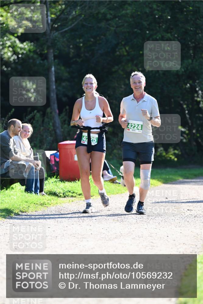 27.09.2026 - 35. Volkslauf durch das schöne Alstertal Dr. Thomas Lammeyer http://msf.ph/oto/10569232 27.09.2026 10:56:46 Laufen 4, 25, 4224 meine-sportfotos.de