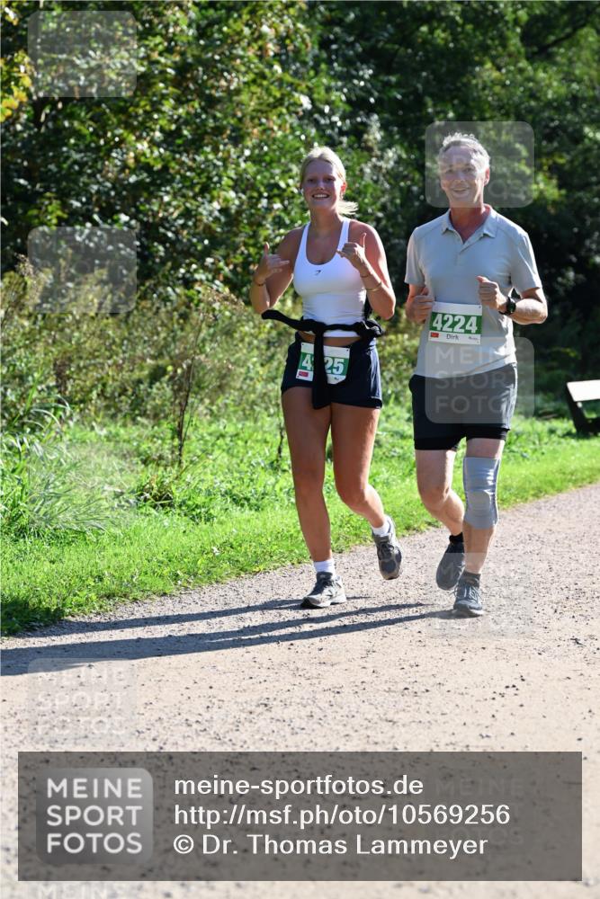 27.09.2026 - 35. Volkslauf durch das schöne Alstertal Dr. Thomas Lammeyer http://msf.ph/oto/10569256 27.09.2026 10:56:51 Laufen 4, 25, 4224 meine-sportfotos.de