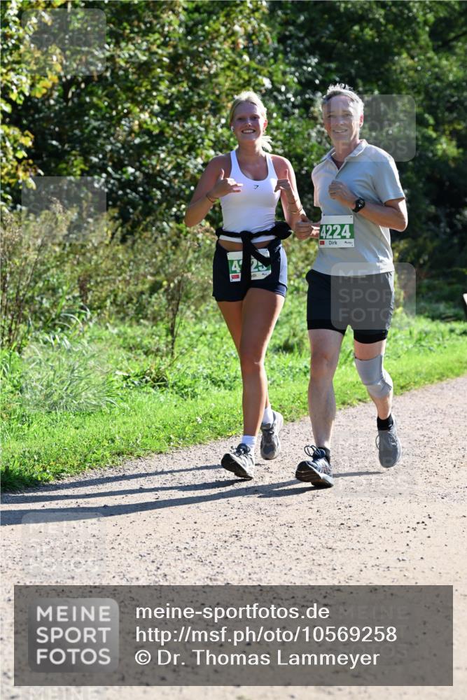 27.09.2026 - 35. Volkslauf durch das schöne Alstertal Dr. Thomas Lammeyer http://msf.ph/oto/10569258 27.09.2026 10:56:51 Laufen 25, 4224 meine-sportfotos.de