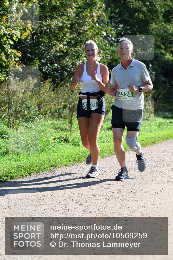 27.09.2026 - 35. Volkslauf durch das schöne Alstertal Dr. Thomas Lammeyer http://msf.ph/oto/10569259 27.09.2026 10:56:51 Laufen 4, 25, 4224 meine-sportfotos.de