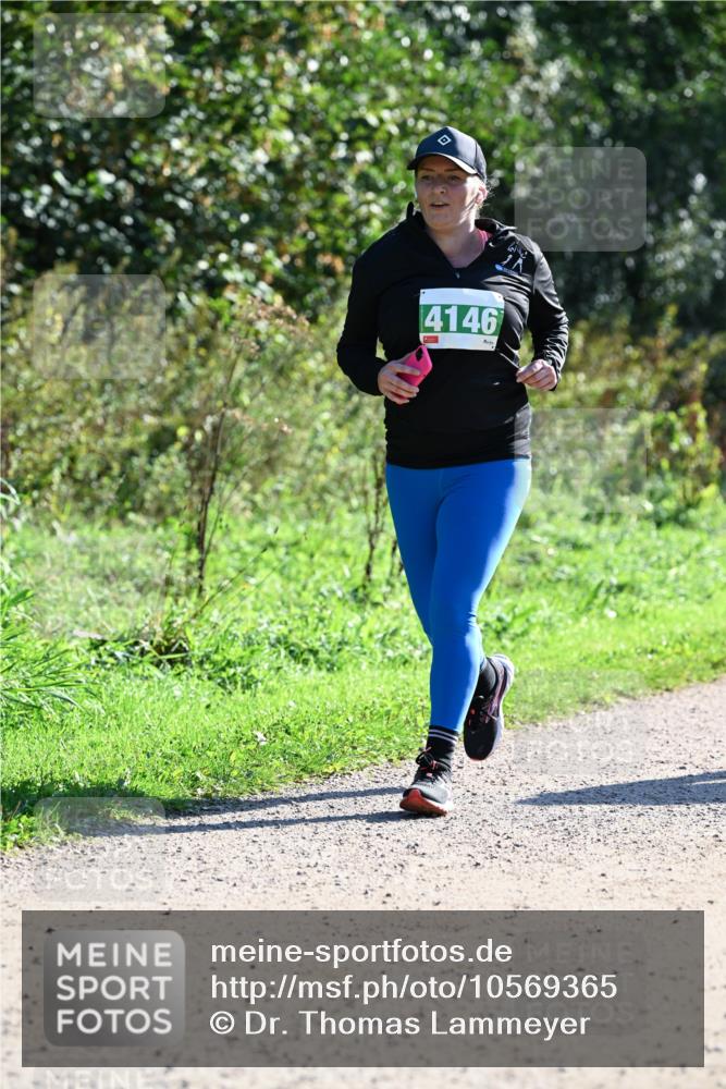 27.09.2026 - 35. Volkslauf durch das schöne Alstertal Dr. Thomas Lammeyer http://msf.ph/oto/10569365 27.09.2026 10:57:40 Laufen 4146 meine-sportfotos.de
