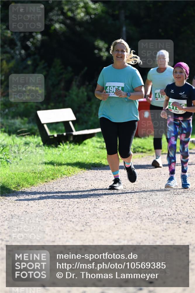 27.09.2026 - 35. Volkslauf durch das schöne Alstertal Dr. Thomas Lammeyer http://msf.ph/oto/10569385 27.09.2026 10:57:46 Laufen 496, 410 meine-sportfotos.de