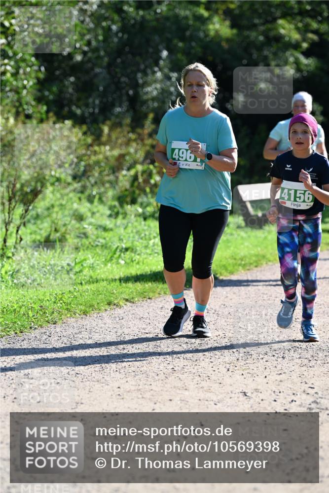 27.09.2026 - 35. Volkslauf durch das schöne Alstertal Dr. Thomas Lammeyer http://msf.ph/oto/10569398 27.09.2026 10:57:48 Laufen 496, 14156 meine-sportfotos.de