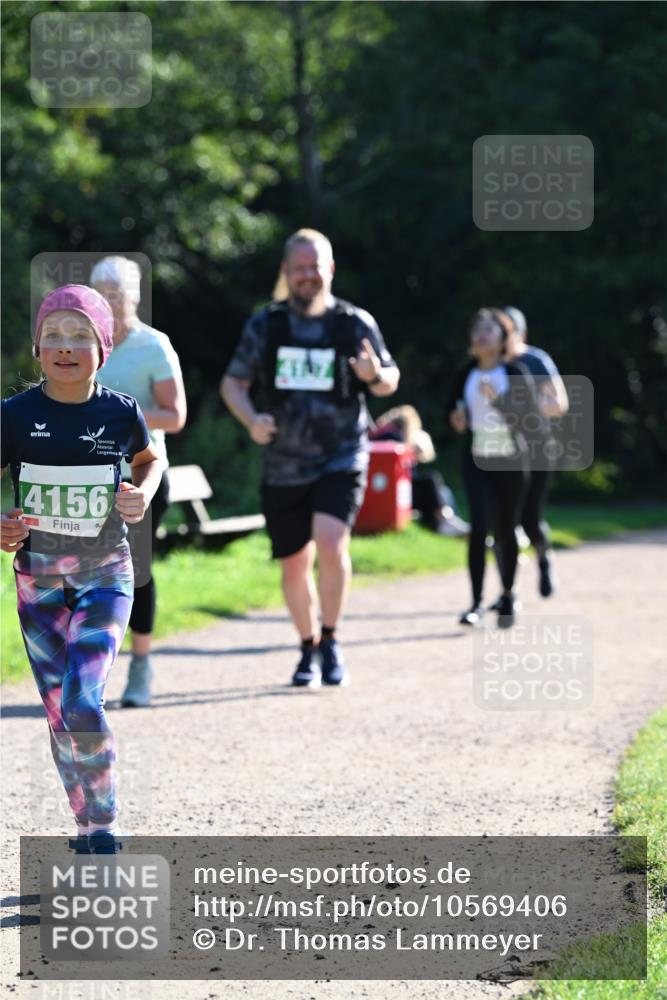 27.09.2026 - 35. Volkslauf durch das schöne Alstertal Dr. Thomas Lammeyer http://msf.ph/oto/10569406 27.09.2026 10:57:49 Laufen 4156 meine-sportfotos.de
