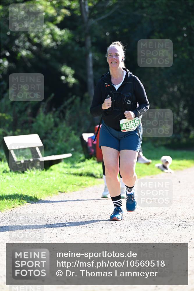 27.09.2026 - 35. Volkslauf durch das schöne Alstertal Dr. Thomas Lammeyer http://msf.ph/oto/10569518 27.09.2026 10:58:19 Laufen 4955 meine-sportfotos.de