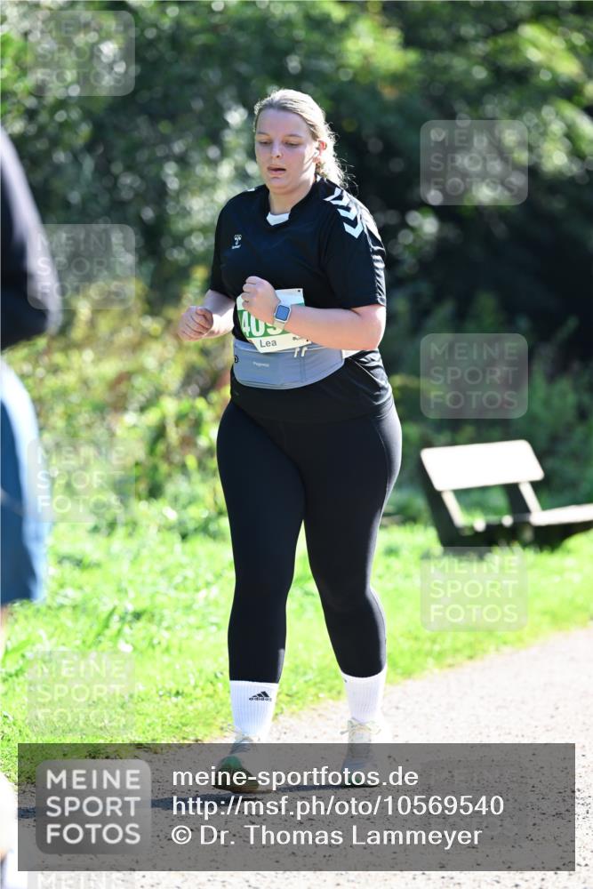 27.09.2026 - 35. Volkslauf durch das schöne Alstertal Dr. Thomas Lammeyer http://msf.ph/oto/10569540 27.09.2026 10:58:23 Laufen 40 meine-sportfotos.de