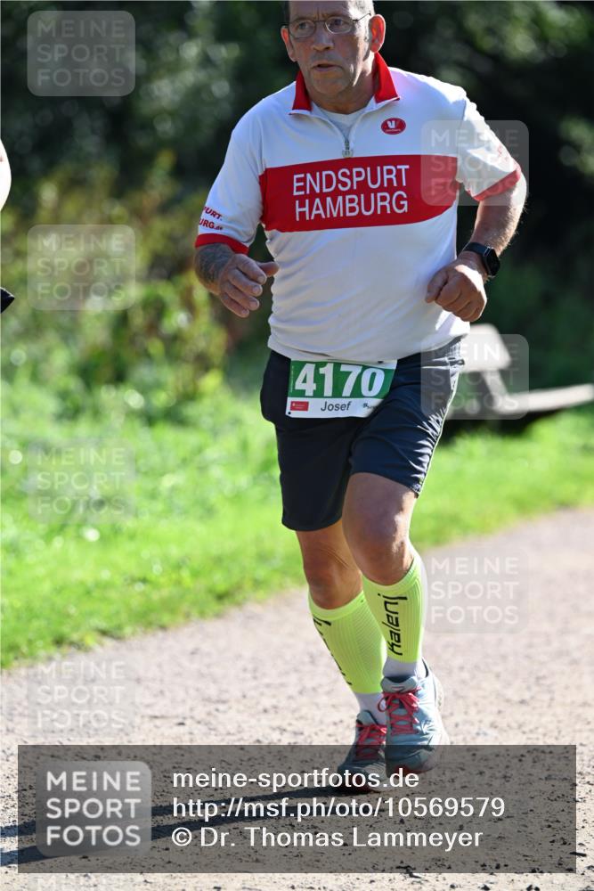 27.09.2026 - 35. Volkslauf durch das schöne Alstertal Dr. Thomas Lammeyer http://msf.ph/oto/10569579 27.09.2026 10:58:32 Laufen 4170 meine-sportfotos.de