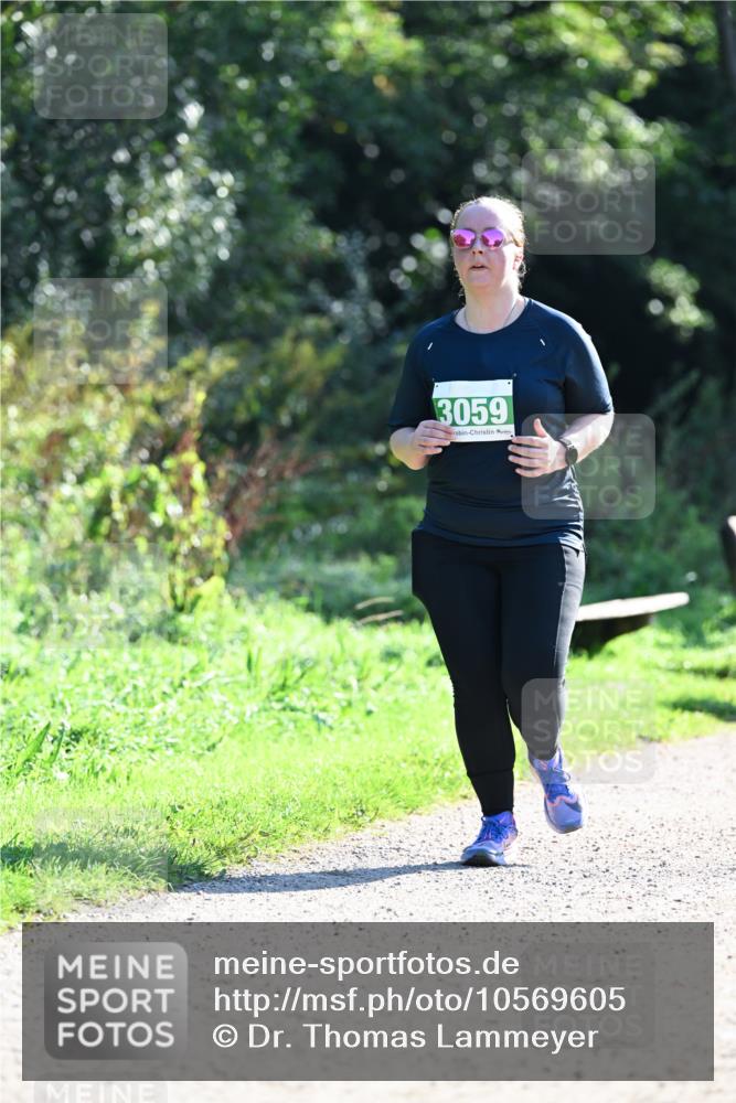 27.09.2026 - 35. Volkslauf durch das schöne Alstertal Dr. Thomas Lammeyer http://msf.ph/oto/10569605 27.09.2026 10:58:54 Laufen 3059 meine-sportfotos.de
