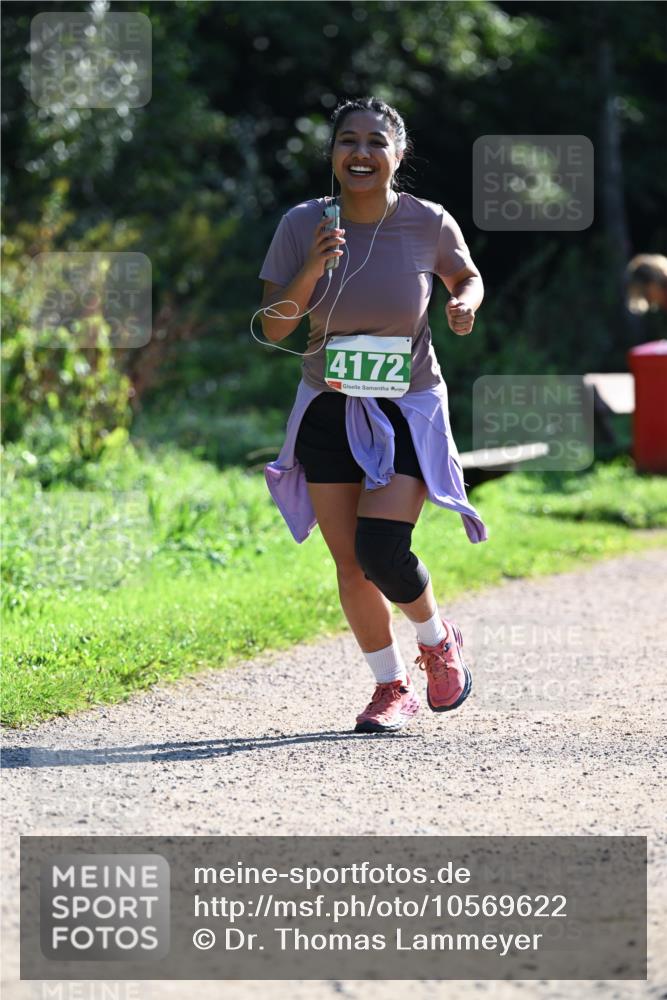 27.09.2026 - 35. Volkslauf durch das schöne Alstertal Dr. Thomas Lammeyer http://msf.ph/oto/10569622 27.09.2026 10:58:58 Laufen 4172 meine-sportfotos.de