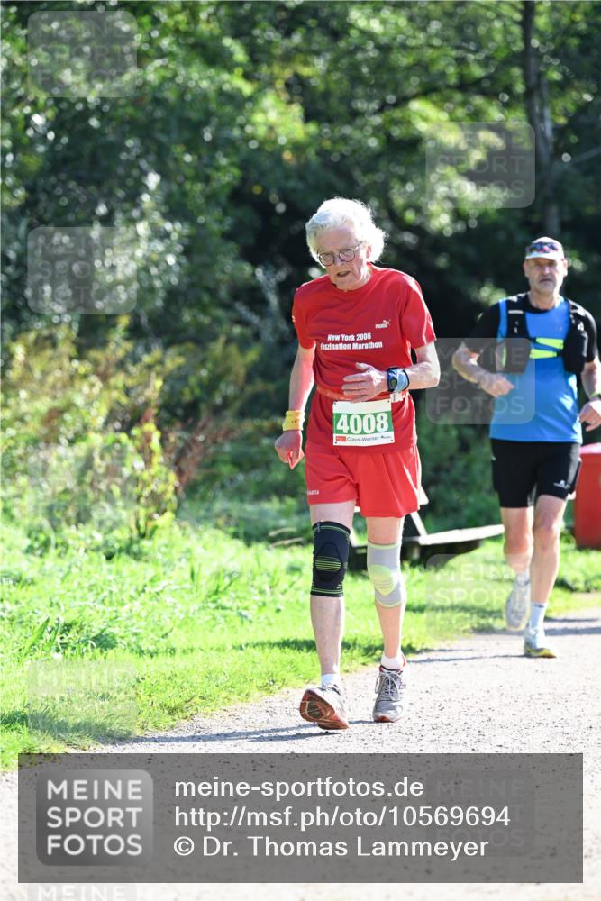 27.09.2026 - 35. Volkslauf durch das schöne Alstertal Dr. Thomas Lammeyer http://msf.ph/oto/10569694 27.09.2026 11:00:01 Laufen 2006, 4008, 8 meine-sportfotos.de