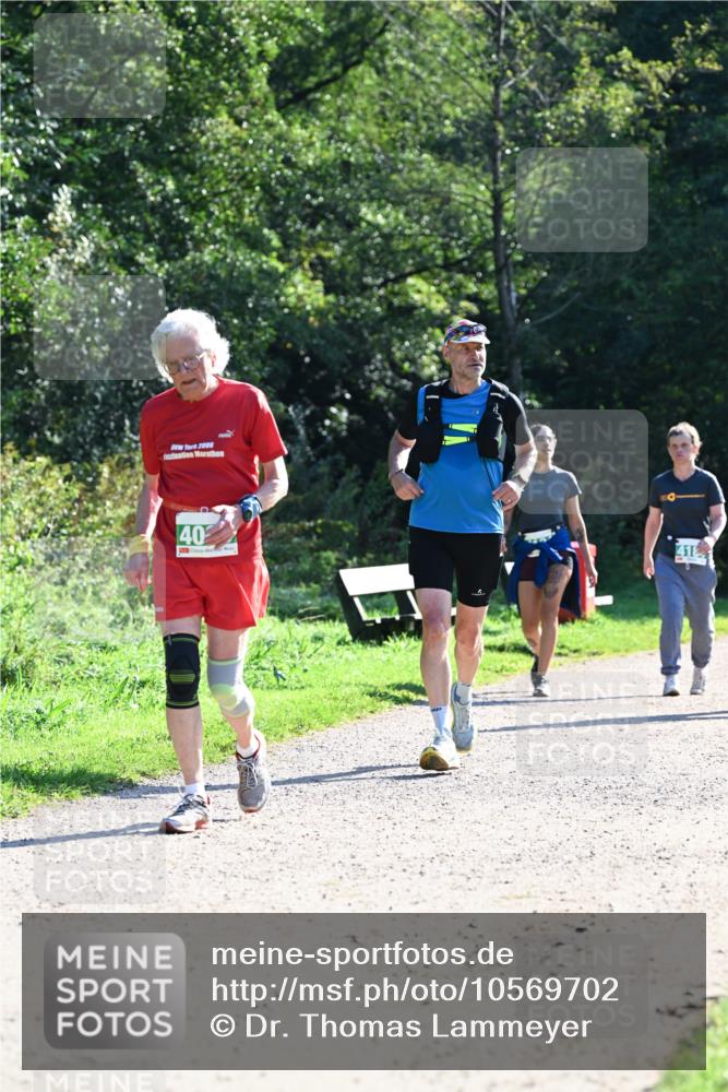 27.09.2026 - 35. Volkslauf durch das schöne Alstertal Dr. Thomas Lammeyer http://msf.ph/oto/10569702 27.09.2026 11:00:03 Laufen 2006, 40, 416 meine-sportfotos.de