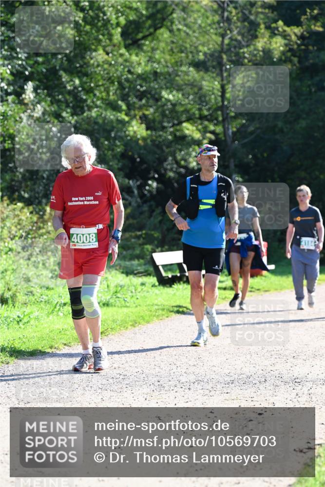 27.09.2026 - 35. Volkslauf durch das schöne Alstertal Dr. Thomas Lammeyer http://msf.ph/oto/10569703 27.09.2026 11:00:03 Laufen 2006, 4008, 4100 meine-sportfotos.de